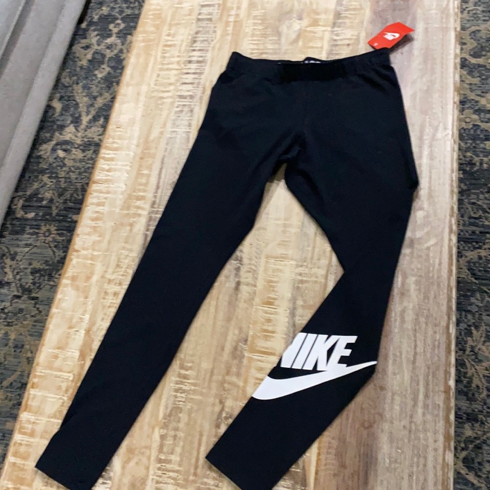 Nike leggings